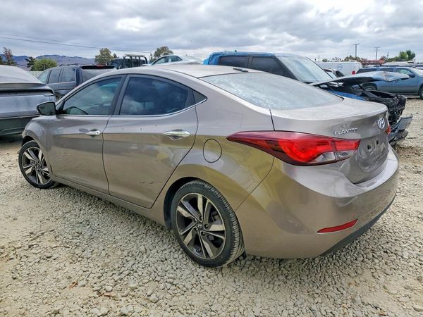 2015 HYUNDAI ELANTRA GLS(Middle)