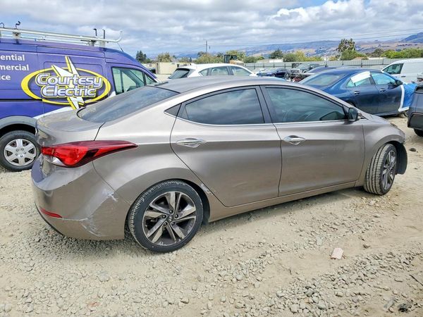 2015 HYUNDAI ELANTRA GLS(Middle)
