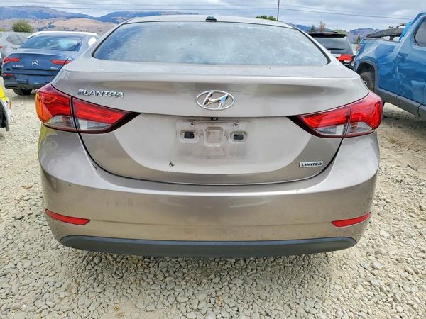 2015 HYUNDAI ELANTRA GLS(Middle)