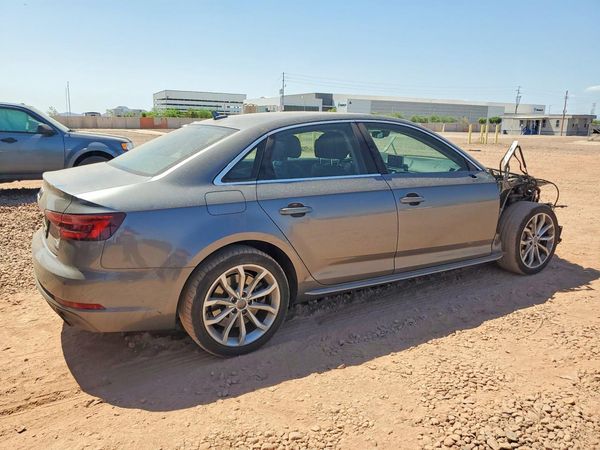 2018 AUDI A4 quattro Progressiv