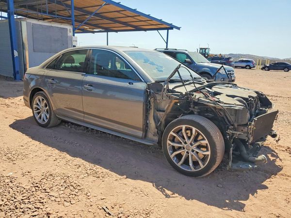 2018 AUDI A4 quattro Progressiv