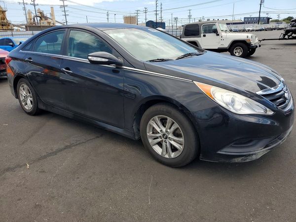 2014 HYUNDAI SONATA