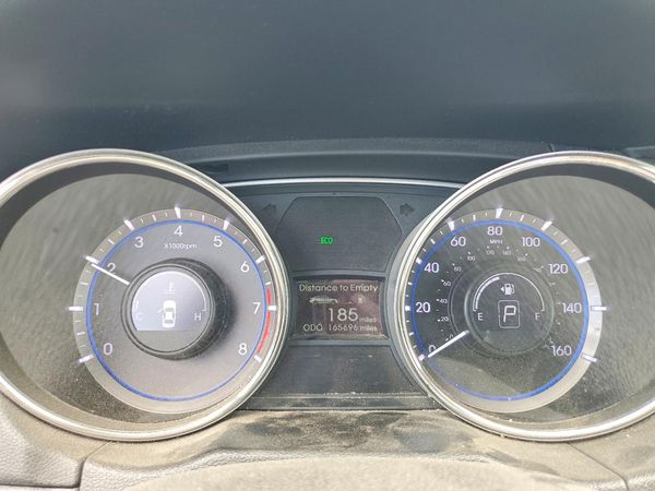 2014 HYUNDAI SONATA