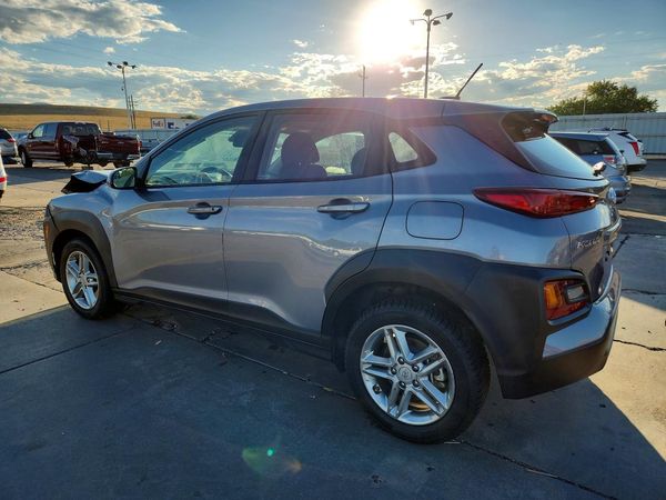 2021 HYUNDAI KONA SE