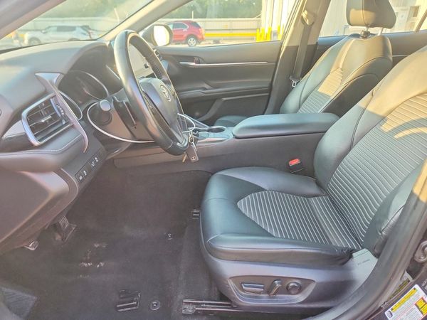 2023 TOYOTA CAMRY SE — DENT