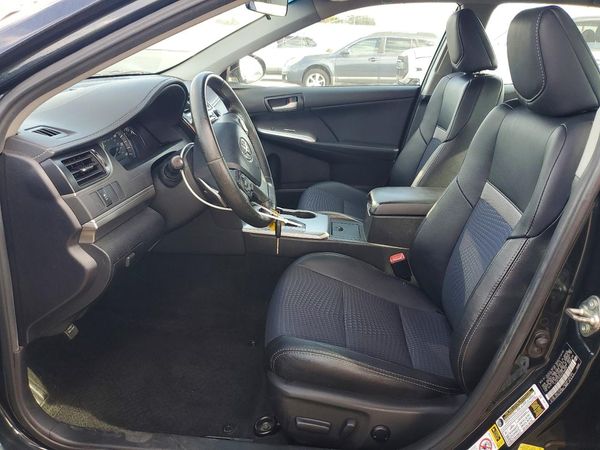 2014 TOYOTA CAMRY