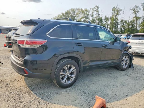 2015 TOYOTA HIGHLANDER