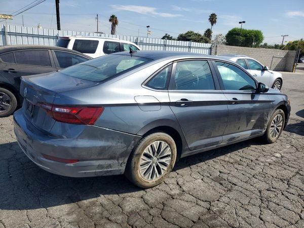 2021 VOLKSWAGEN JETTA S / SE / R-Line