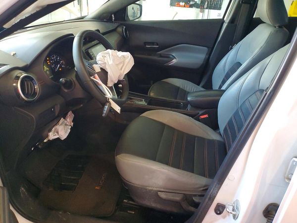 2021 NISSAN KICKS SR — DENT