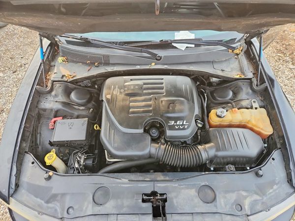 2013 DODGE CHARGER SXT
