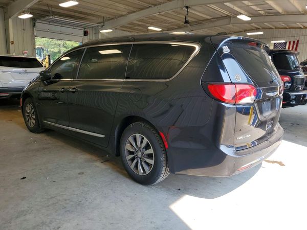2020 CHRYSLER PACIFICA Touring L Plus