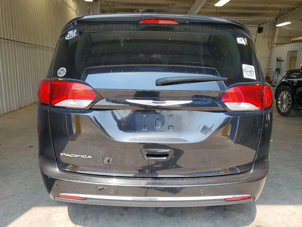 2020 CHRYSLER PACIFICA Touring L Plus