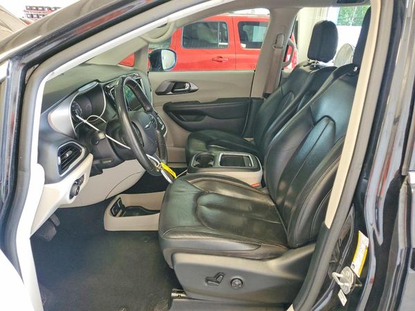 2020 CHRYSLER PACIFICA Touring L Plus