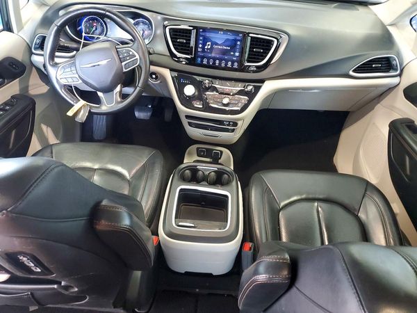2020 CHRYSLER PACIFICA Touring L Plus