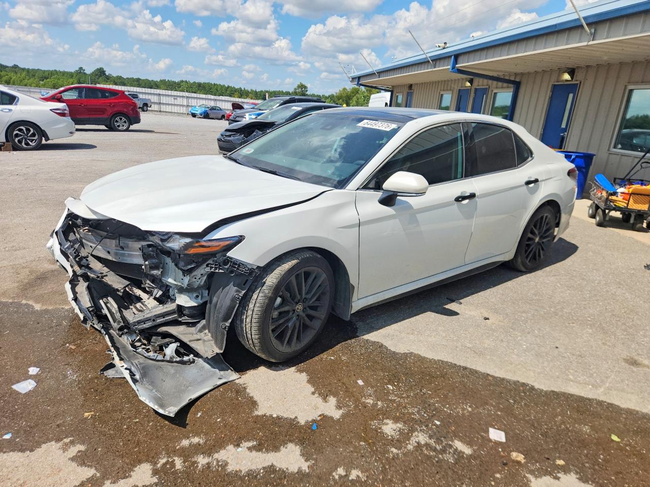 2022 TOYOTA CAMRY XSE