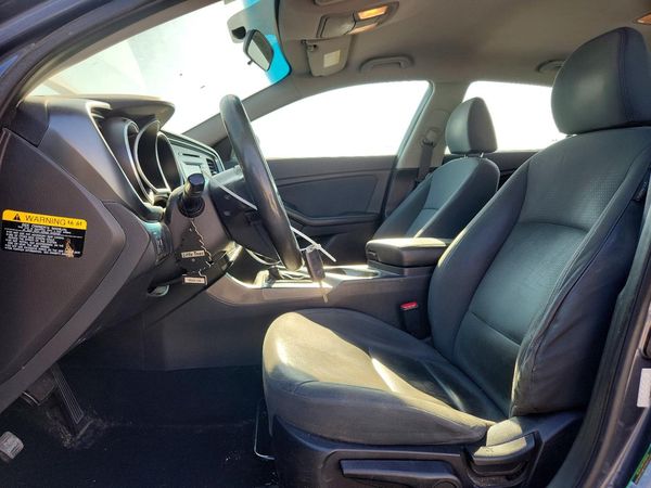 2015 KIA OPTIMA GL - Middle-low