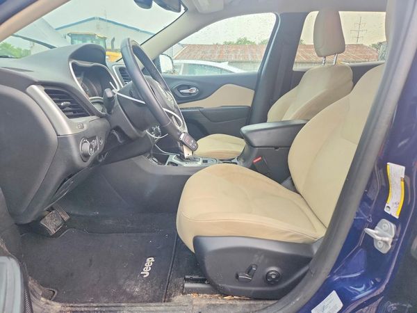 2016 JEEP CHEROKEE LATITUDE FWD
