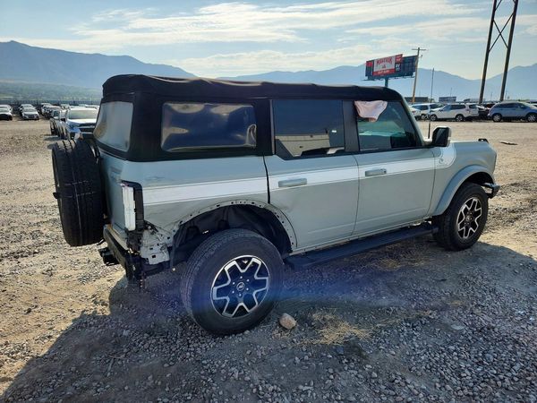 2021 FORD BRONCO
