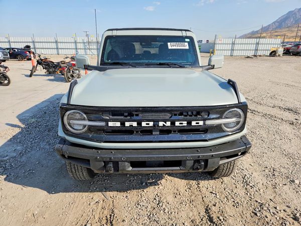 2021 FORD BRONCO