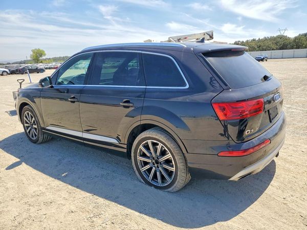 2017 AUDI Q7 quattro Premium Plus