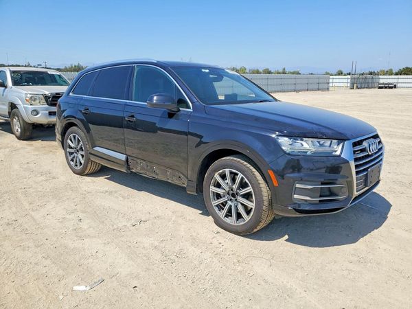 2017 AUDI Q7 quattro Premium Plus