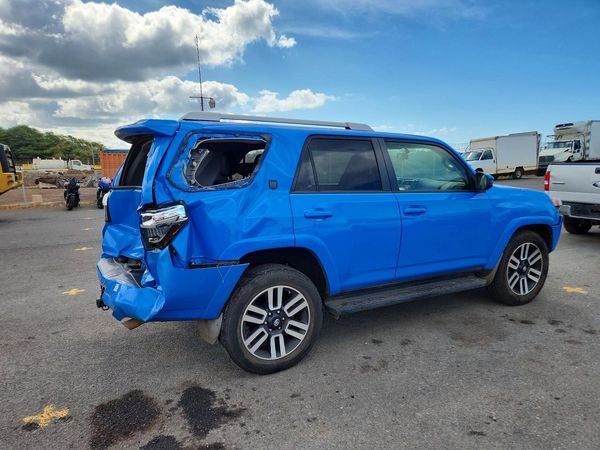 2019 TOYOTA 4RUNNER