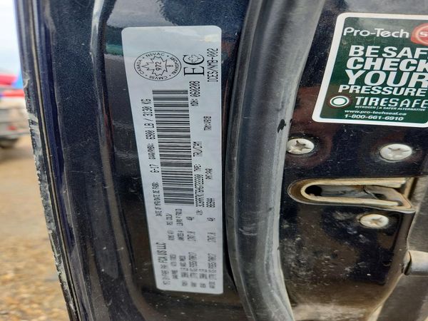 2017 RAM 1500 ST CREW CAB 4X4