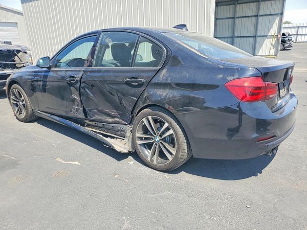 2018 BMW 330