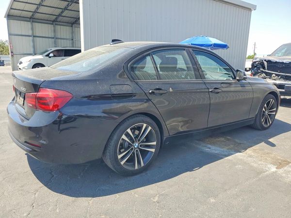 2018 BMW 330