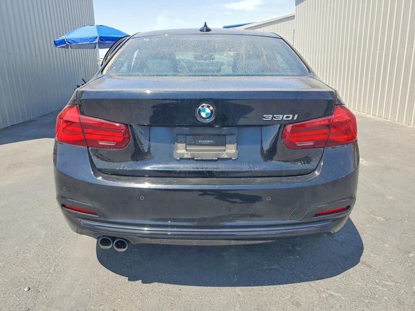2018 BMW 330