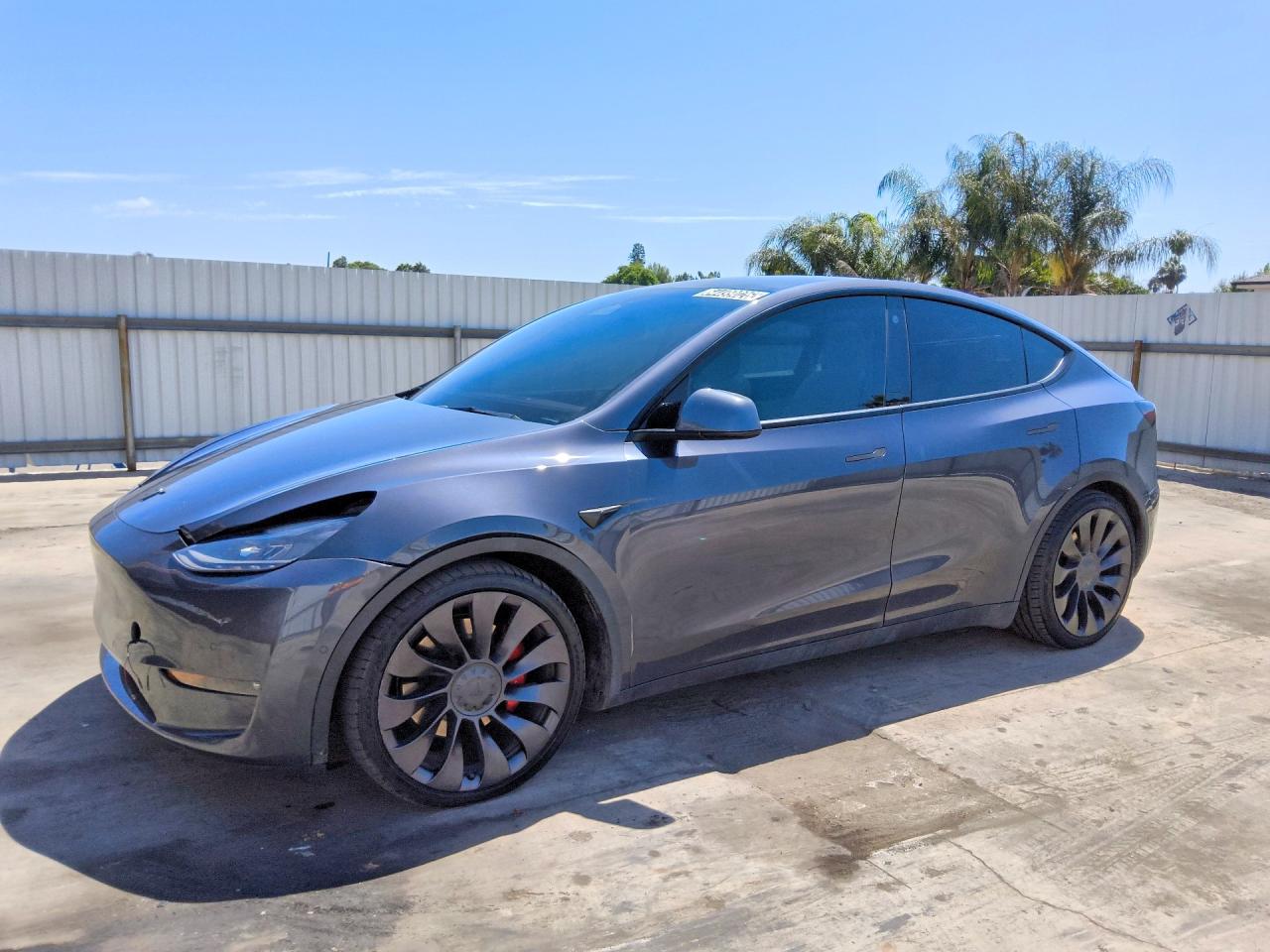 2021 TESLA MODEL Y — Front 3/4