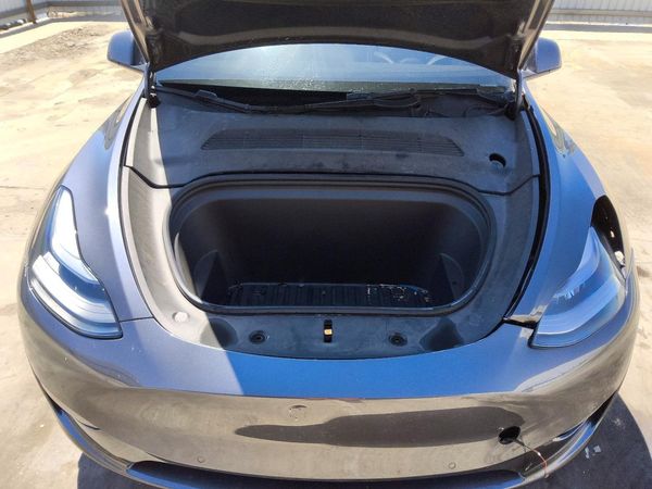 2021 TESLA MODEL Y — Engine bay