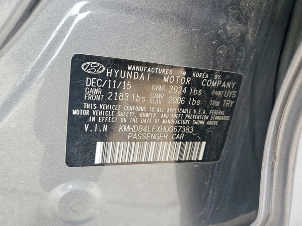 2017 HYUNDAI ELANTRA