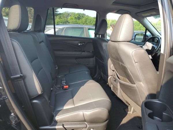 2022 HONDA PILOT SE