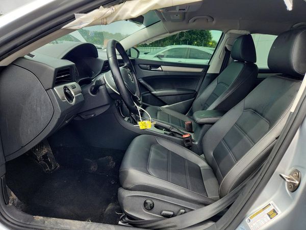2020 VOLKSWAGEN PASSAT SE