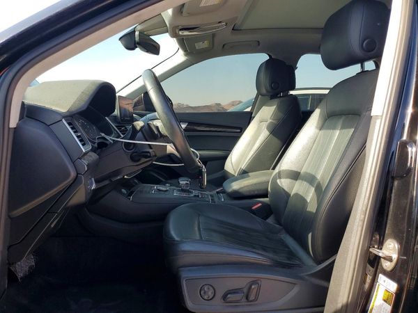 2020 AUDI Q5