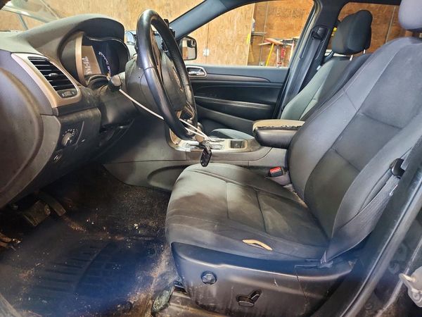2016 JEEP GRAND CHEROKEE LAREDO 4X4