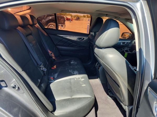 2016 INFINITI Q50