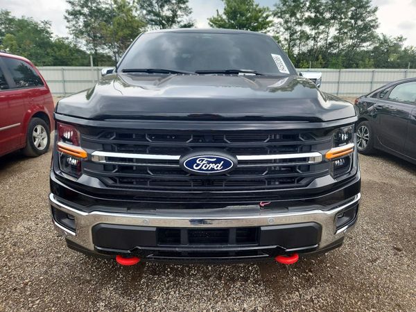 2025 FORD F150 XLT
