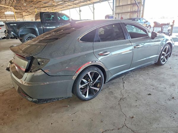 2023 HYUNDAI SONATA