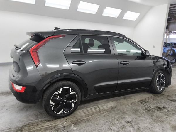 2023 KIA NIRO Wind