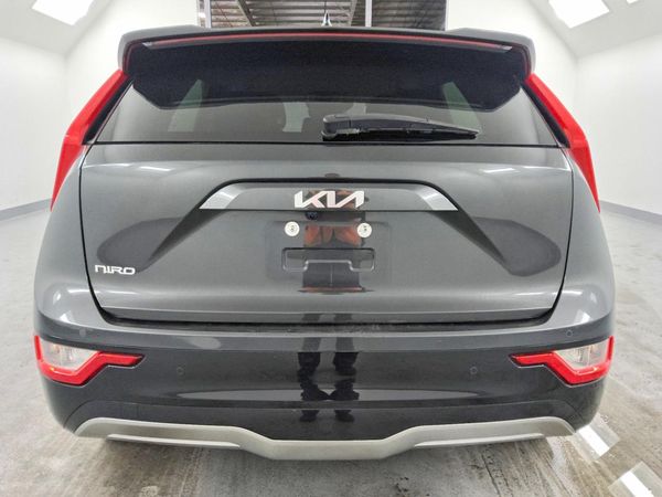 2023 KIA NIRO Wind