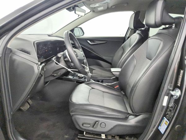 2023 KIA NIRO Wind
