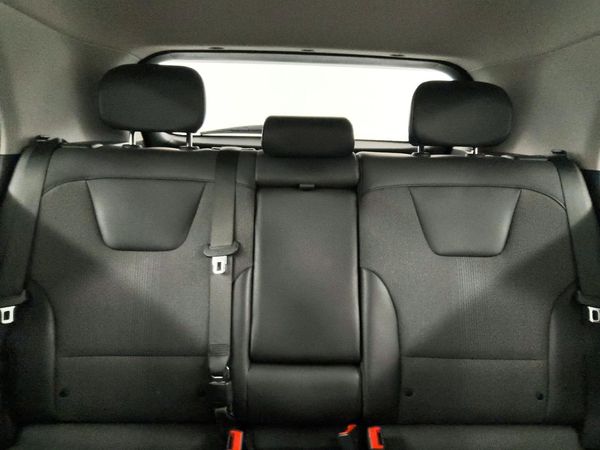 2023 KIA NIRO Wind