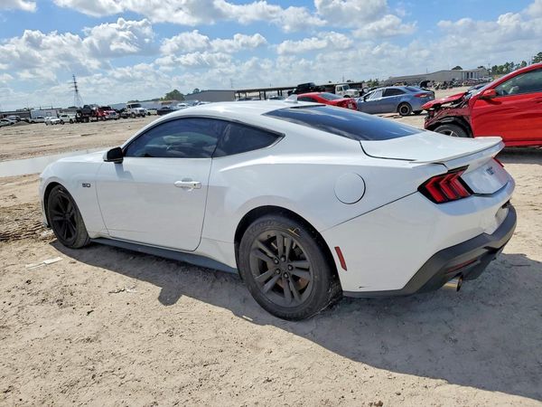 2024 FORD MUSTANG GT