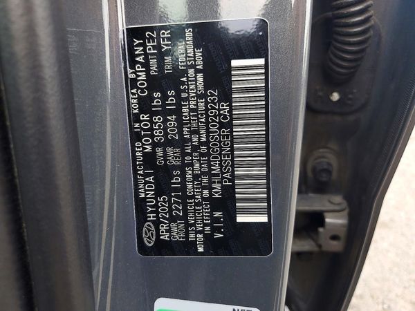 2025 HYUNDAI ELANTRA SEL Sport