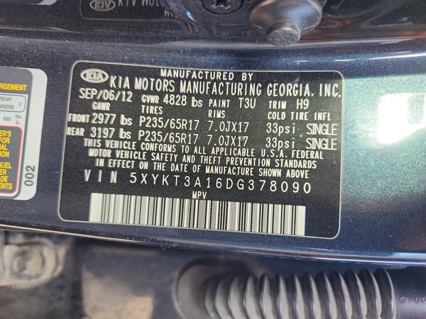 2013 KIA SORENTO Base / LX