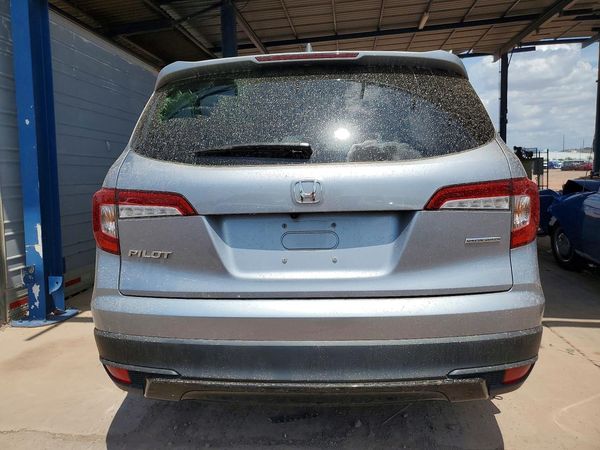 2022 HONDA PILOT SE