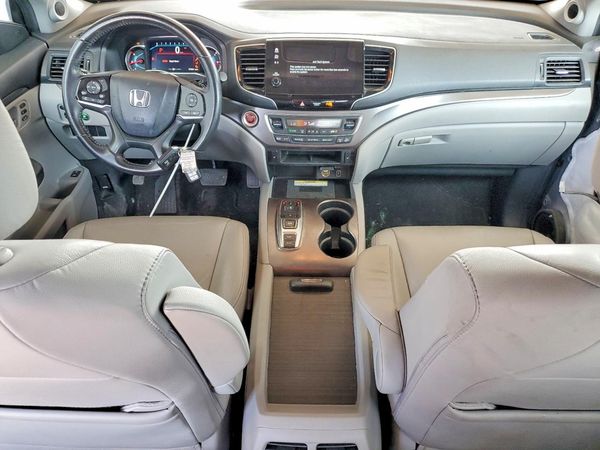 2022 HONDA PILOT SE
