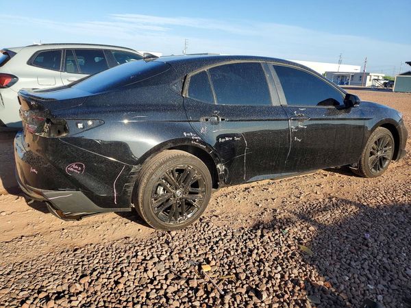 2026 TOYOTA CAMRY